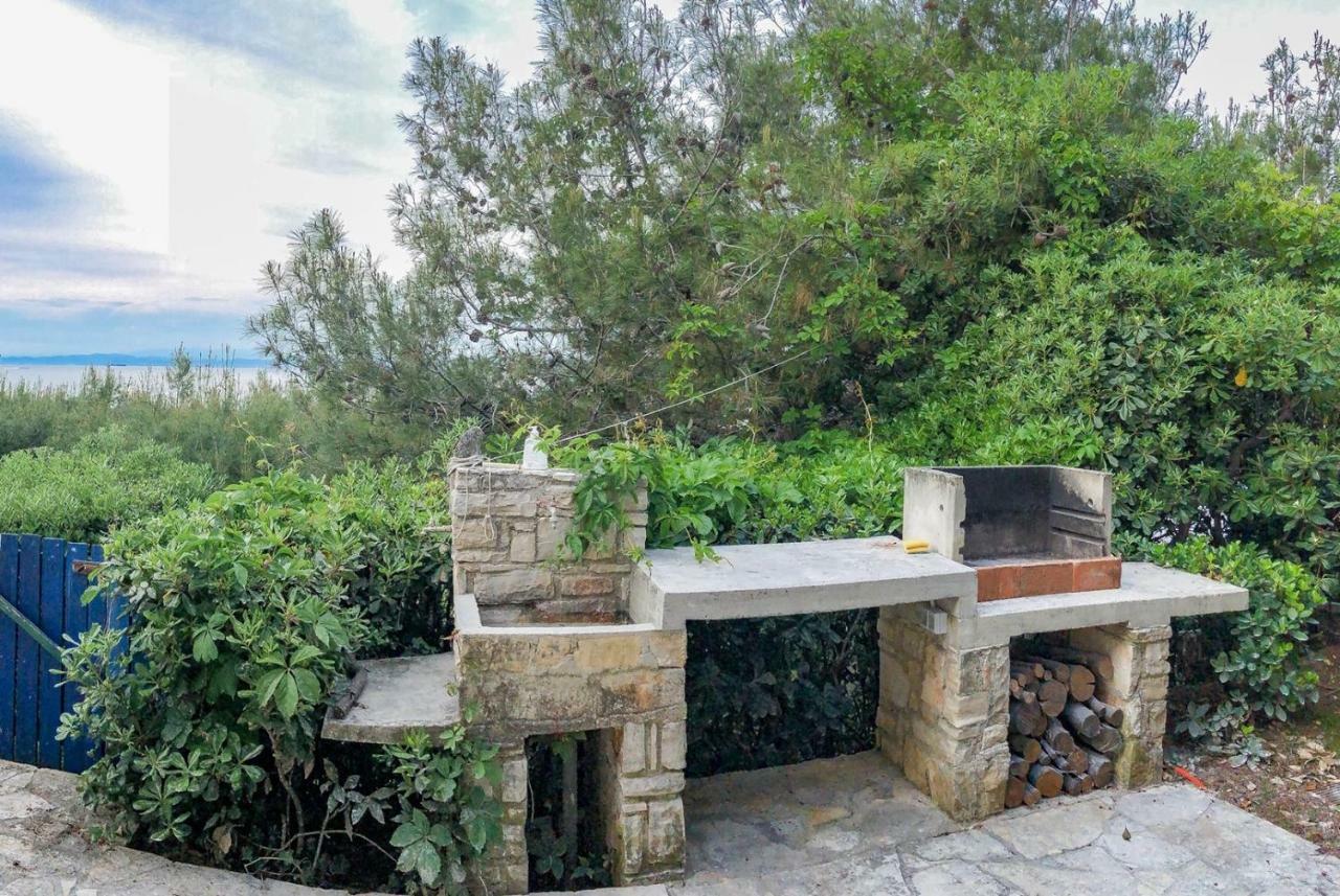 Beach House Lucy Crveni Vrh Bagian luar foto